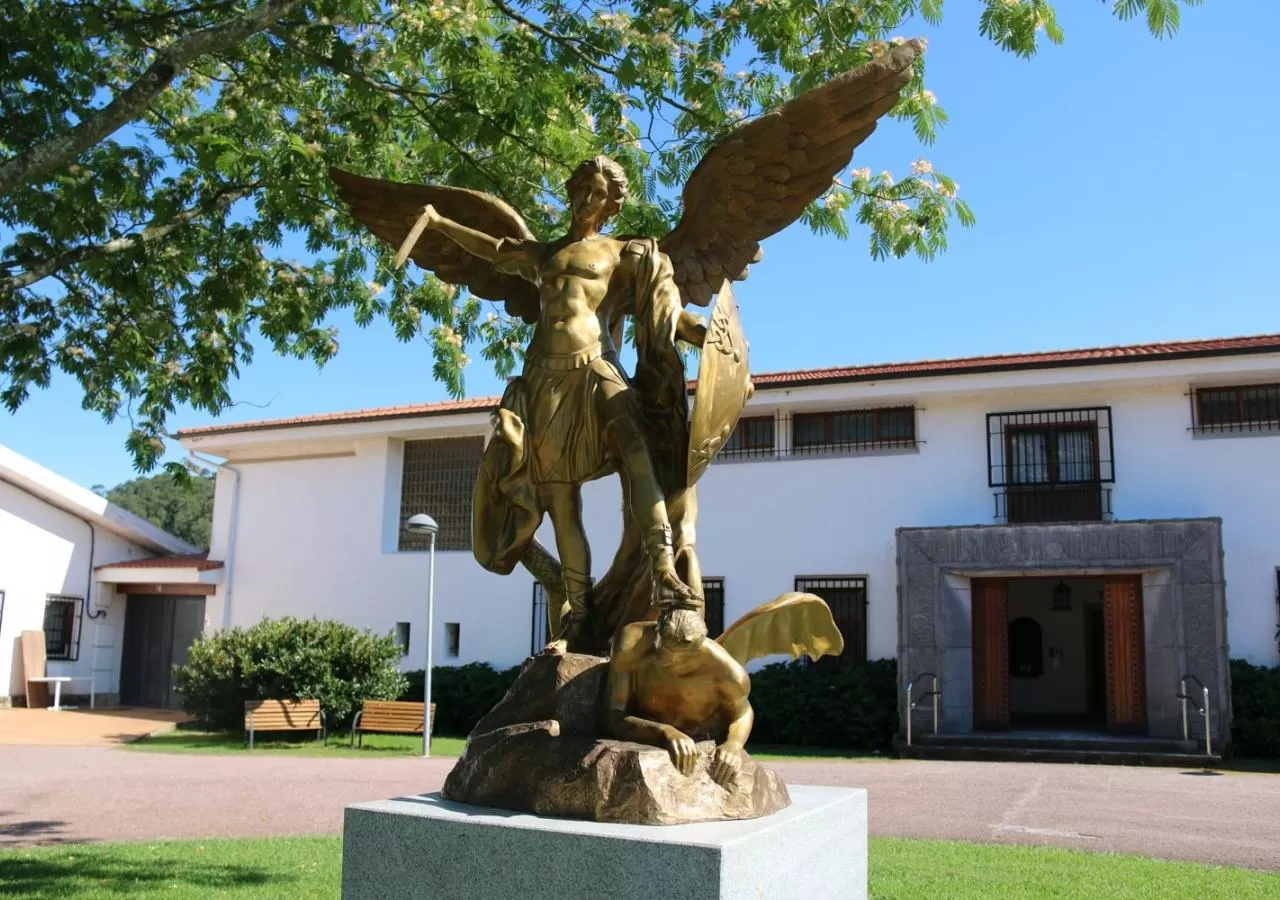 SAN MIGUEL 2-2591